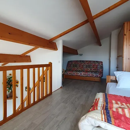 Charmante Maisonnette Avec Piscine Privee, Proche Et Commerces - Fr-1-476-128 Ferienhaus